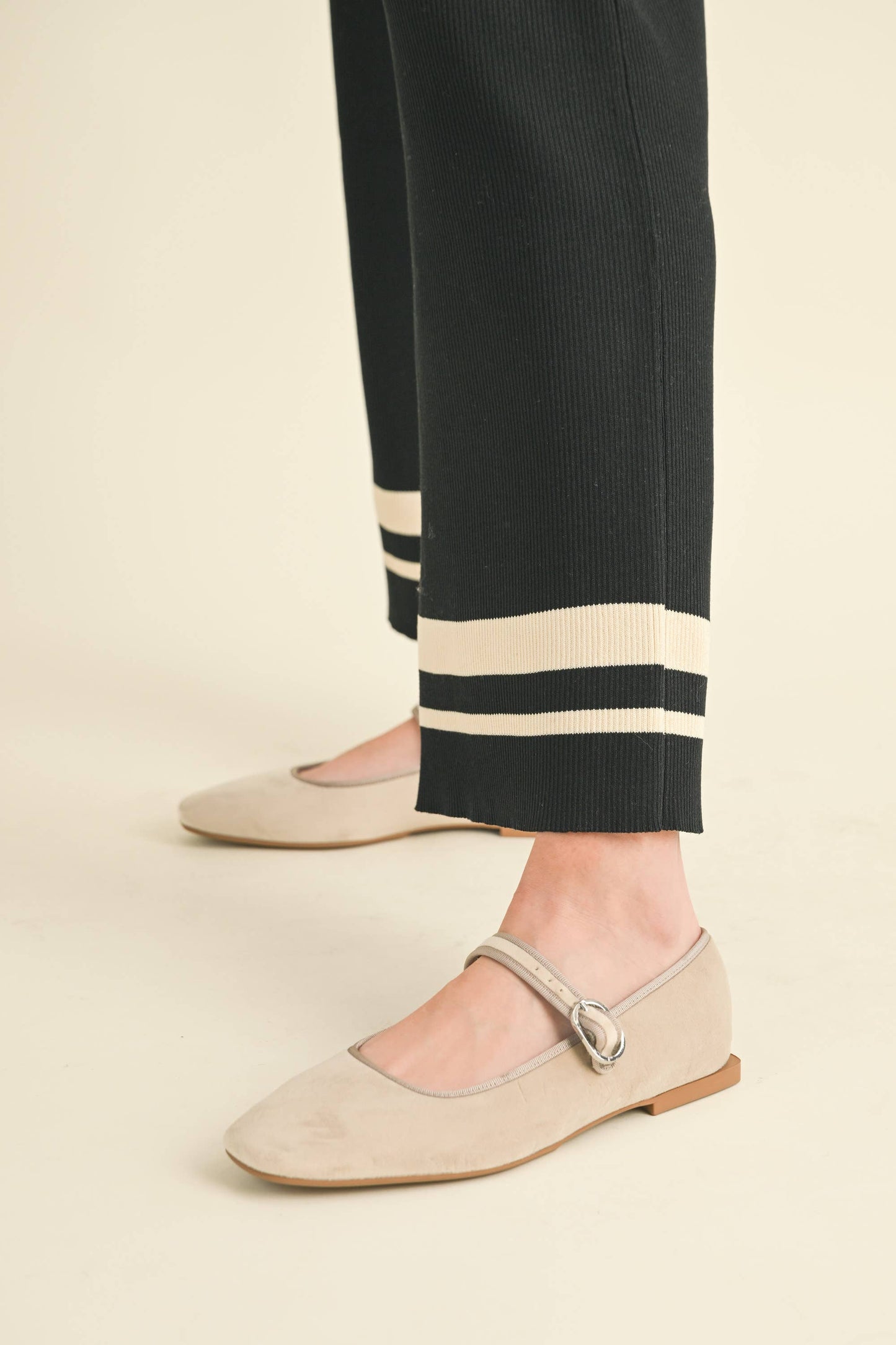 Miou Muse - Border Striped Knitted Pants