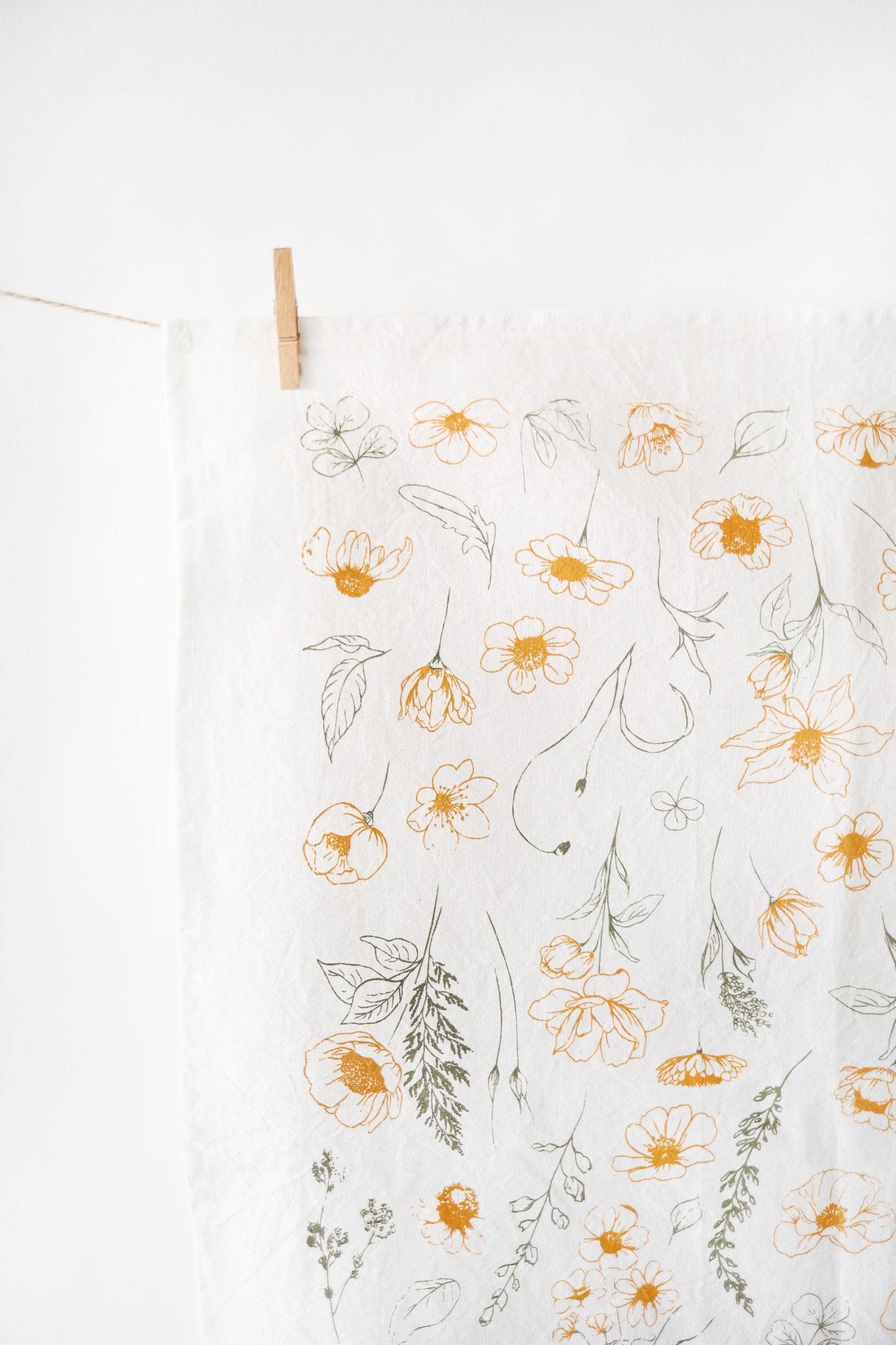 Highland Ridge | Handmade Home Decor - Flower Garden Tea Towel