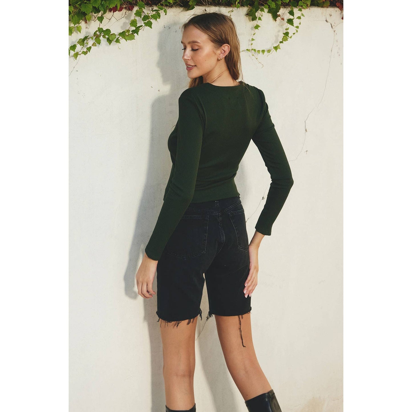Dress Forum - Shell Button V Neck Long Sleeve Top - Pine