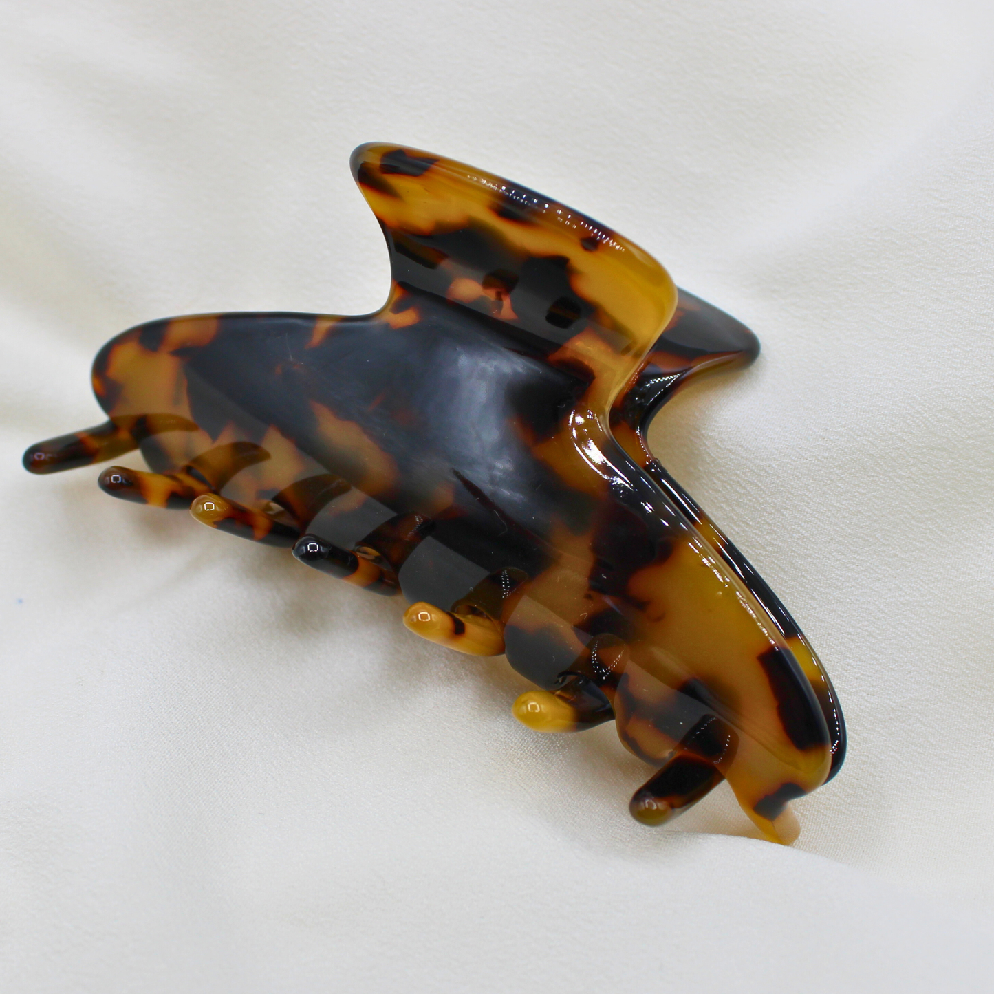 Love Attack - Izumi Cellulose Acetate Hair Claw Clips: Burgundy