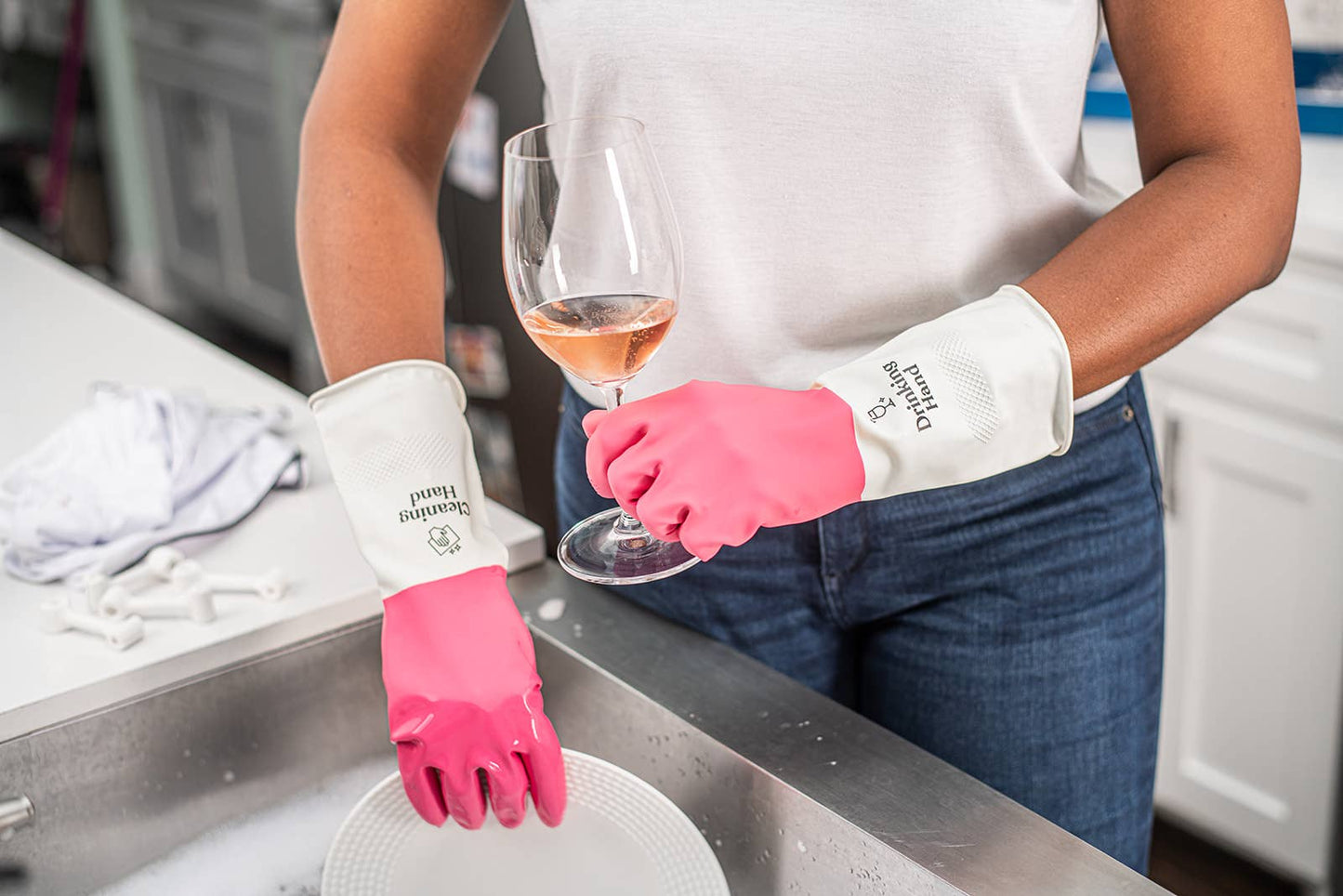 Wine Wash Co. - Reusable Cleaning Gloves - Pink