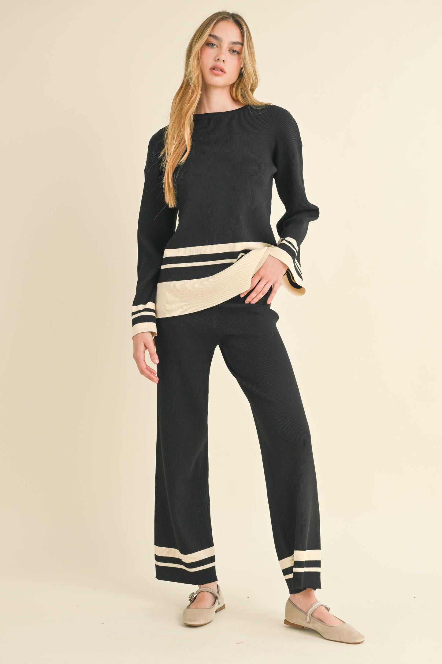 Miou Muse - Border Striped Knitted Pants