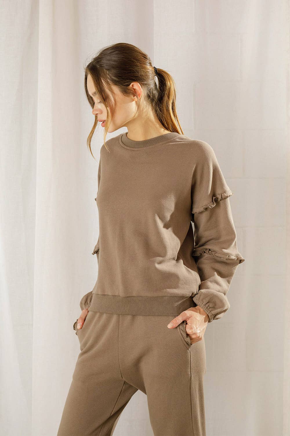 STORIA - Solid-colored Ruffled Pullover Sweater