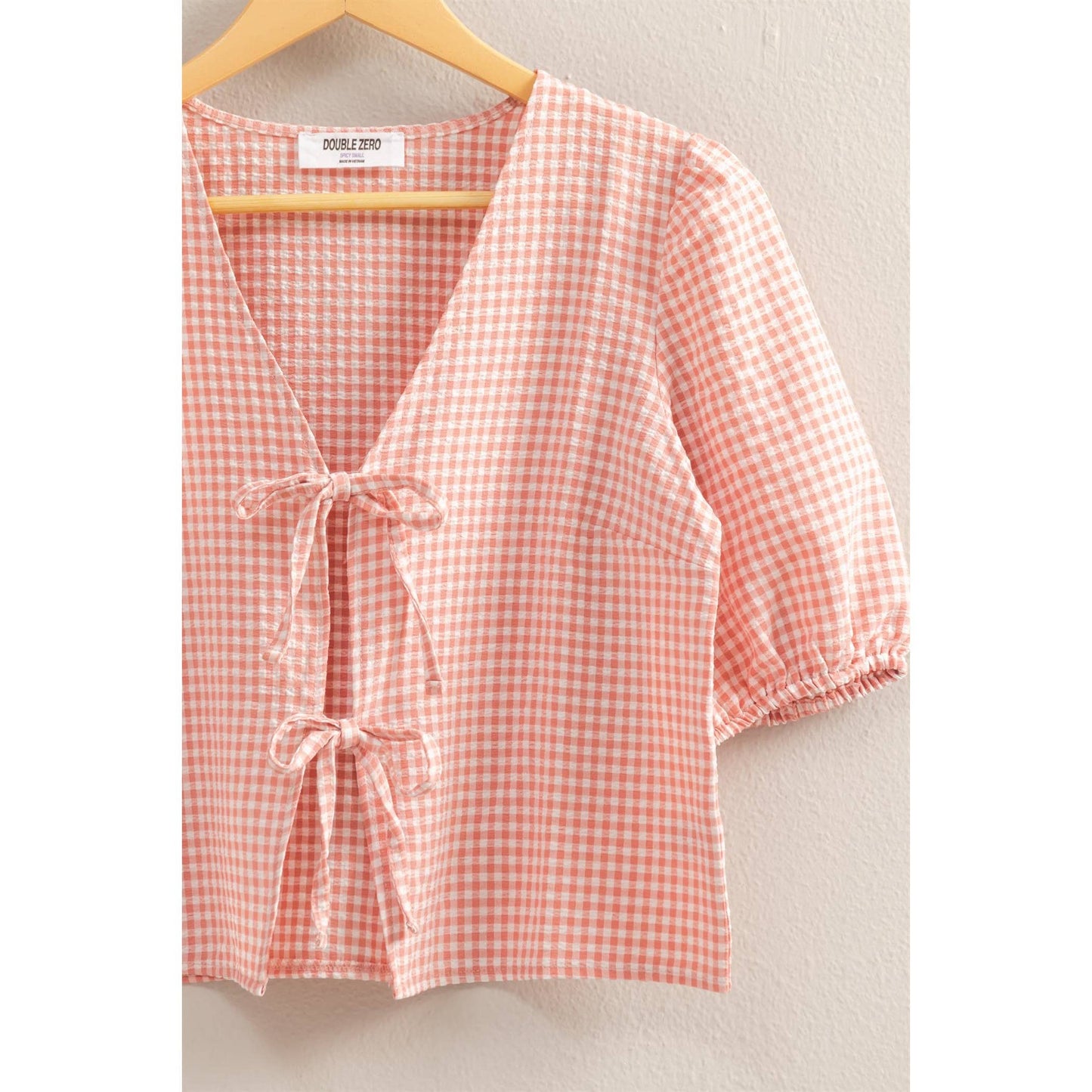 HYFVE - DZ25C145-Gingham Print Bow Tie Puff Sleeve Blouse