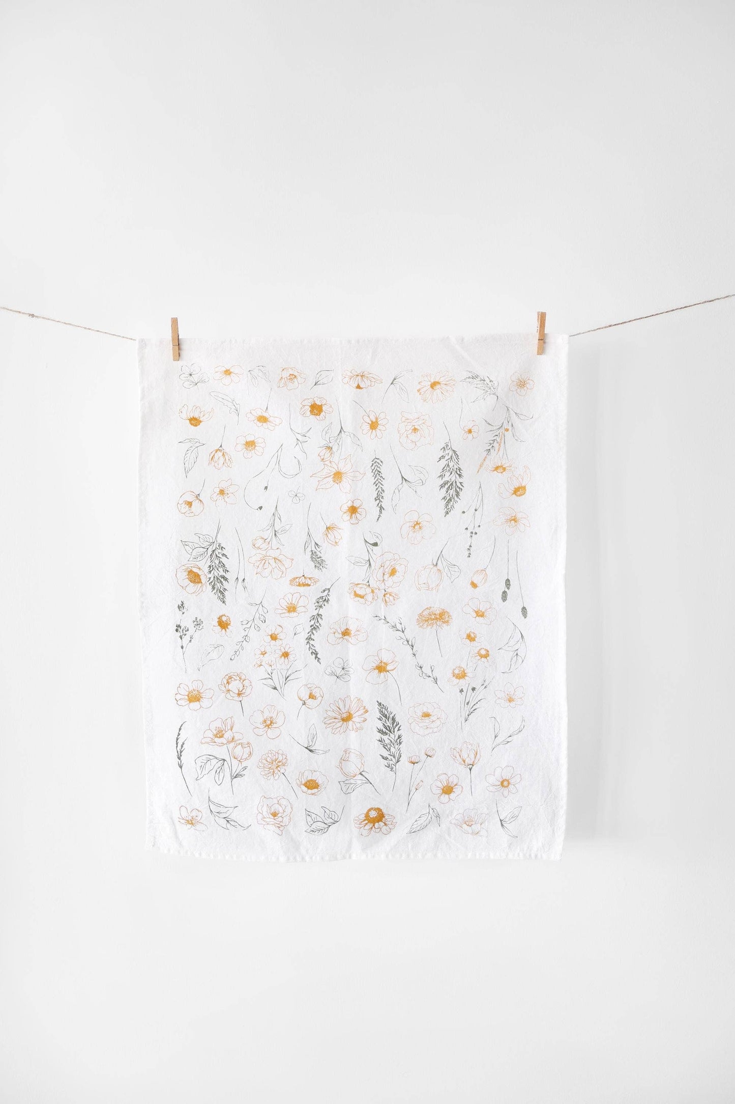 Highland Ridge | Handmade Home Decor - Flower Garden Tea Towel
