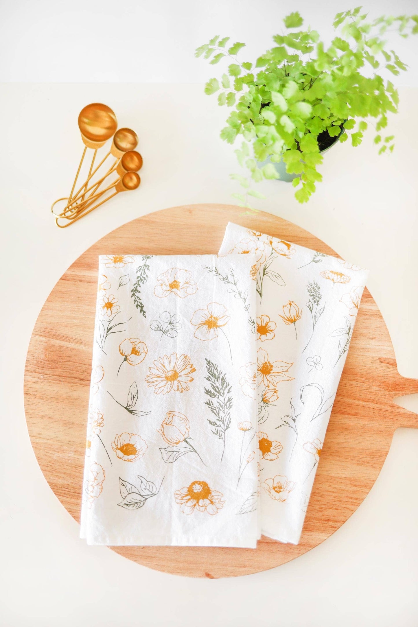 Highland Ridge | Handmade Home Decor - Flower Garden Tea Towel