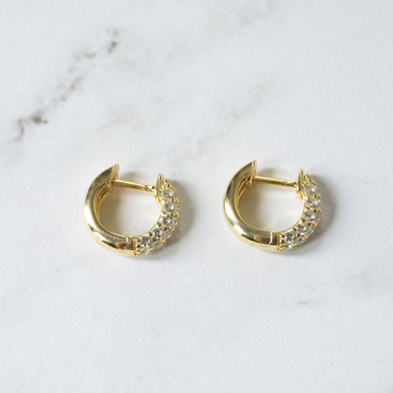 Sami Jewels - Chunky Pavé Huggies - Gold