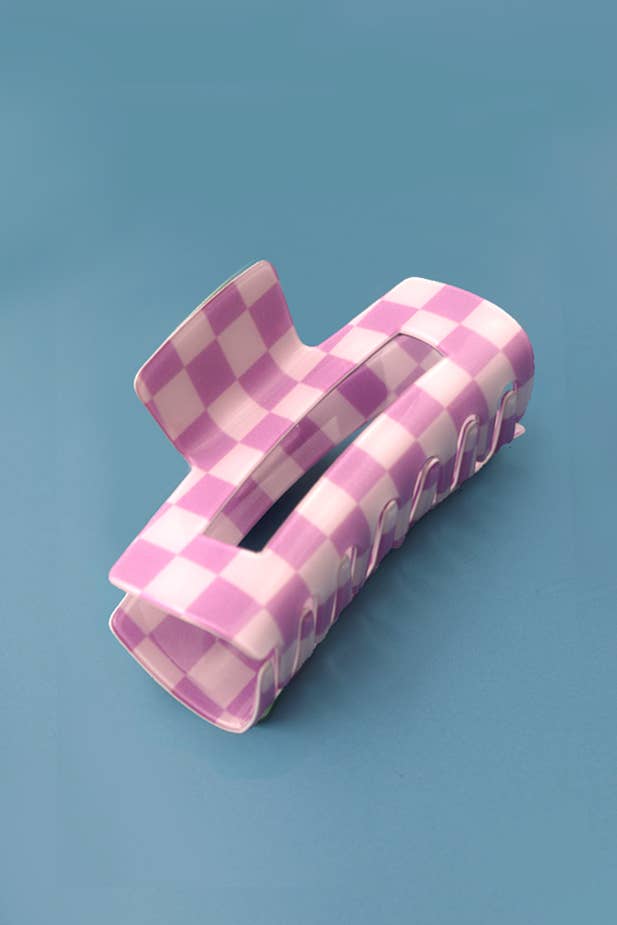 JOSSLYN by Wall to Wall - JUMBO RESIN CHECKER HAIR CLAW CLIPS 4inch | 40H664: Black