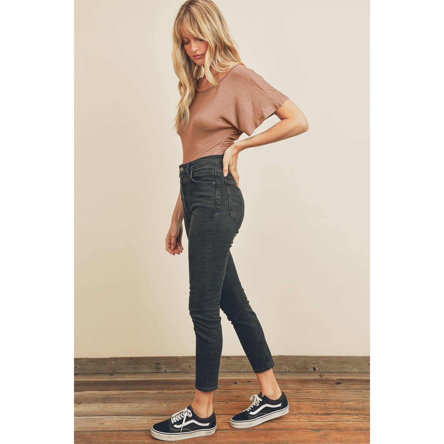 Dress Forum - Ribbed Twist Back Bodysuit