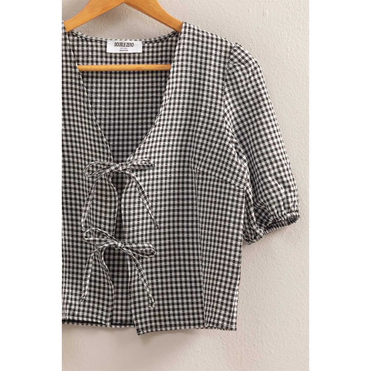 HYFVE - DZ25C145-Gingham Print Bow Tie Puff Sleeve Blouse