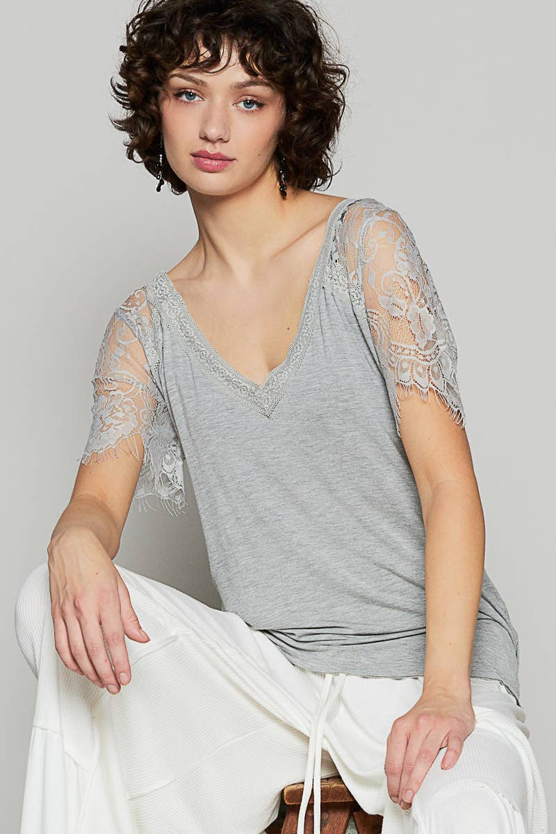 Pol Clothing - 1/2 lace sleeve v-neck tee