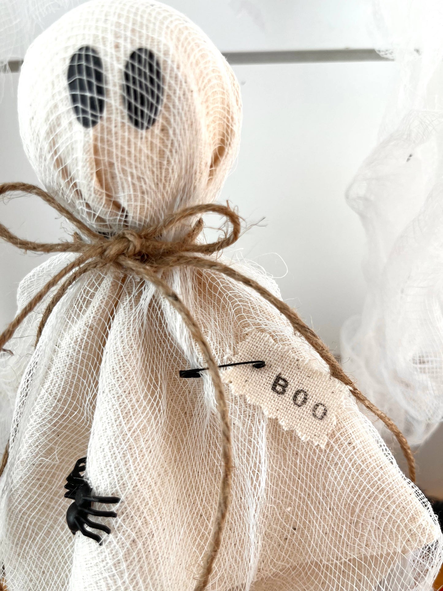 Kate + Em - Rustic Primitive Halloween Ghost Home Decor-3 Sizes: X-Large