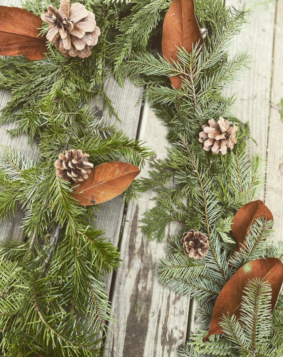 Fresh Pine & Balsam Table Runner Kit