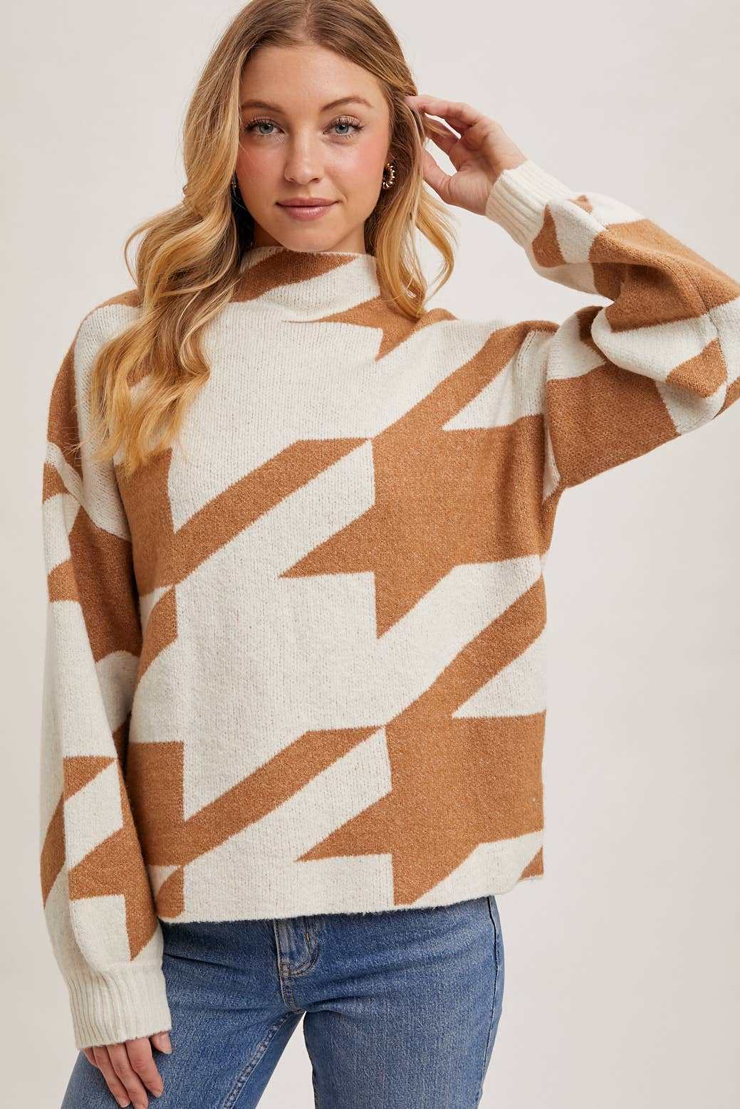 Bluivy - HOUNDSTOOTH MOCK NECK LOOSE FIT KNIT SWEATER