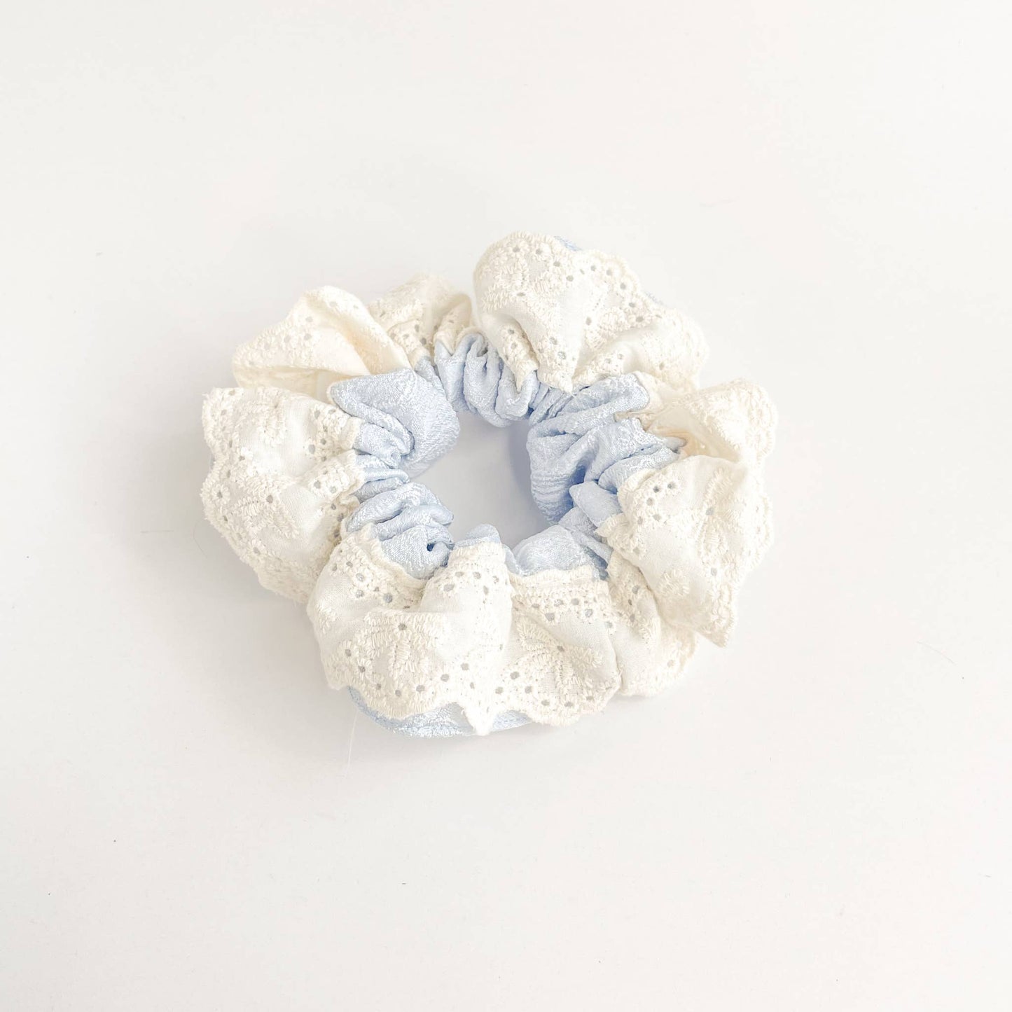 Adorro - Eyelet Embossed Mega Scrunchies