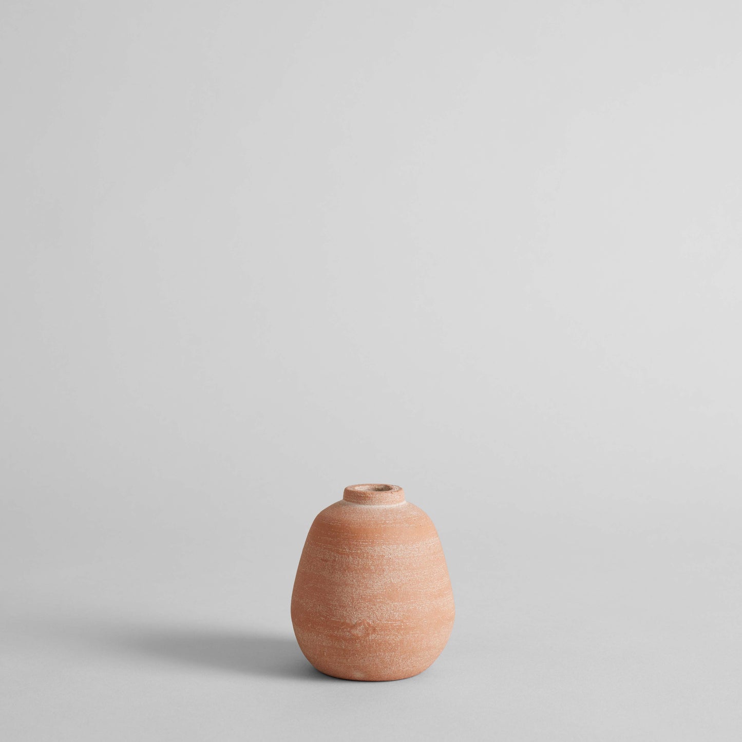 Bloomist - Terra Cotta Bud Vase, Whitewash: Short