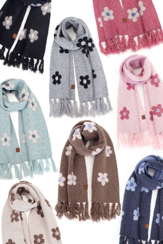 Hana - C.C Daisy Pattern Scarf