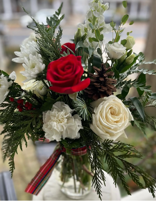 Very Merry Mason Jar Arrangement