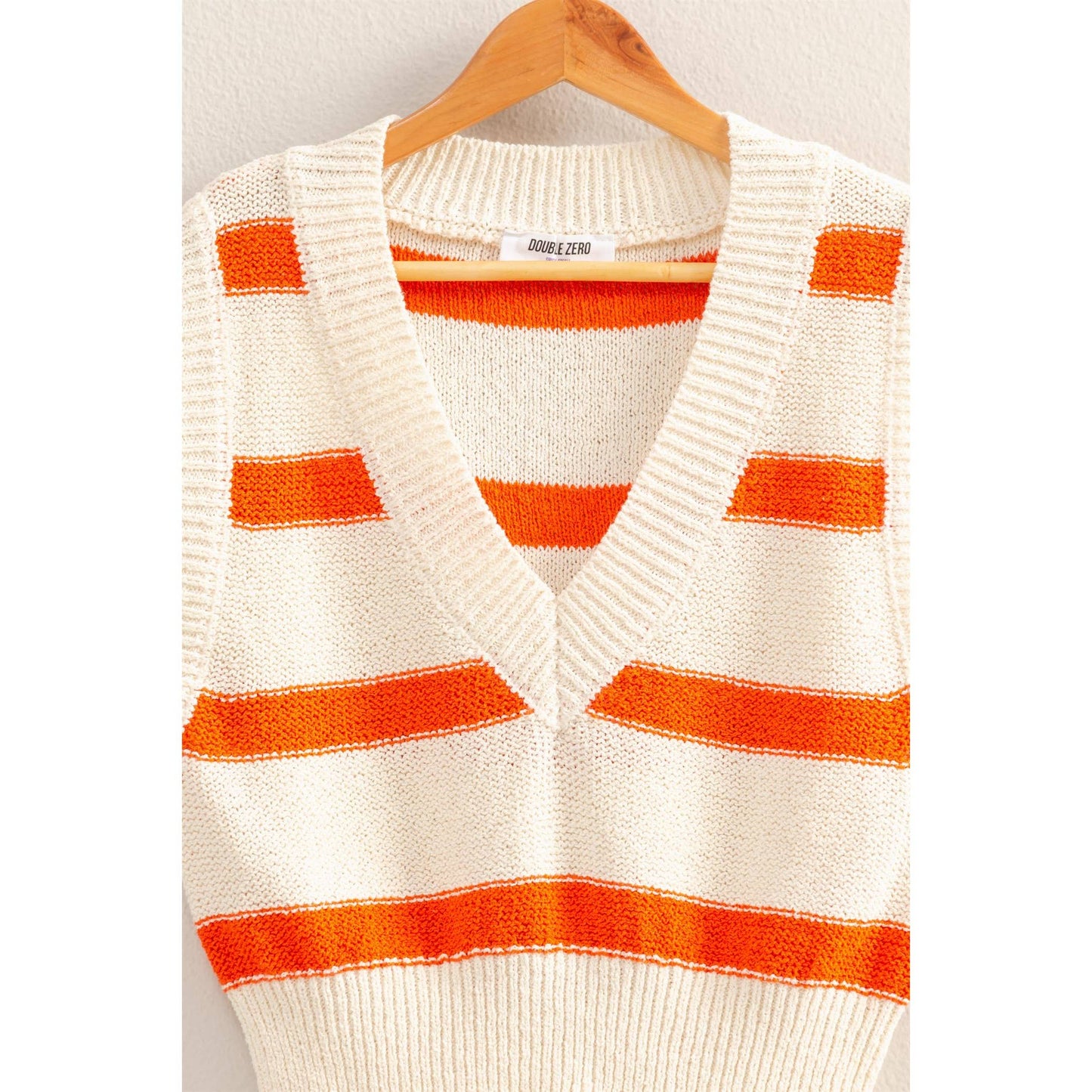 HYFVE - DZ25A763-Striped V-Neck Sweater Vest