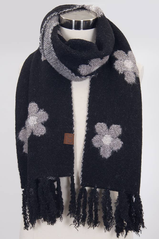 Hana - C.C Daisy Pattern Scarf
