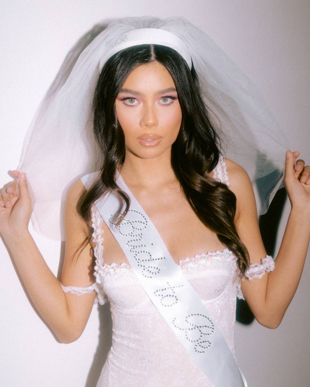 xo, Fetti - Bride Sash