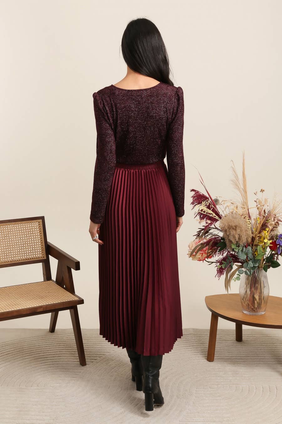 Choklate Paris - Solid Satin Pleated Skirt - Bordeaux