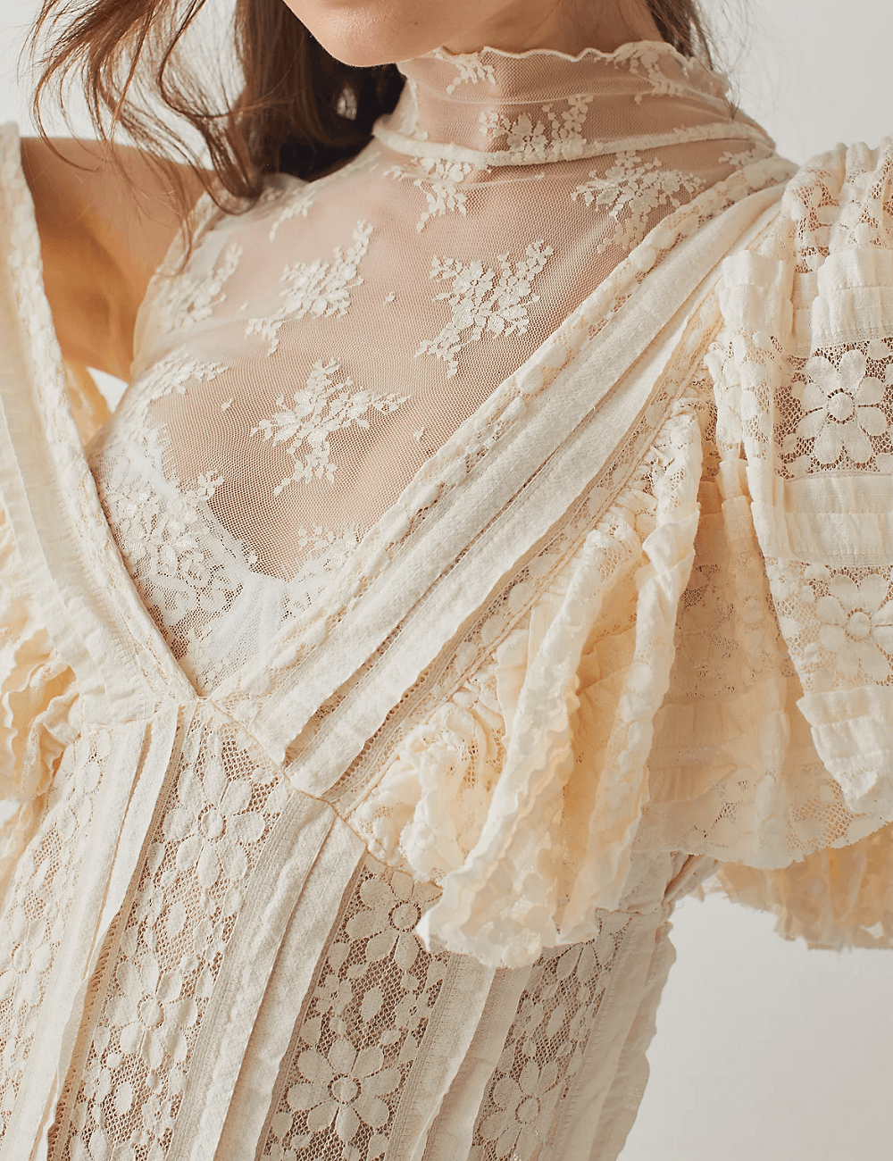 Sweetkama - Ladies Lux Floral See Through Lace Sleeveless Blouse SKT274