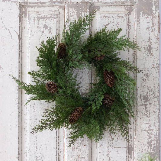 Audrey's - Wreath - Cedar With Pinecones (PC)