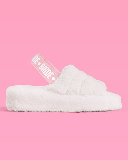 xo, Fetti - White Bride Fur Slippers