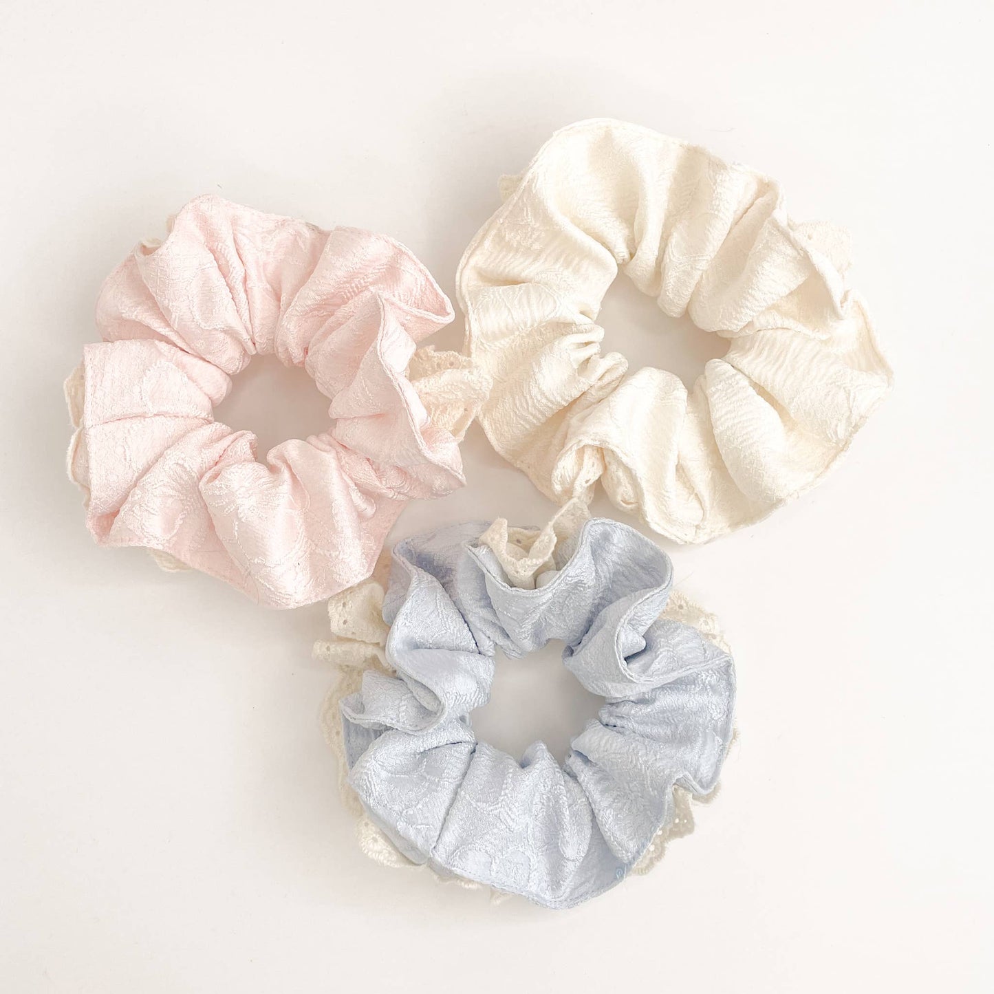 Adorro - Eyelet Embossed Mega Scrunchies