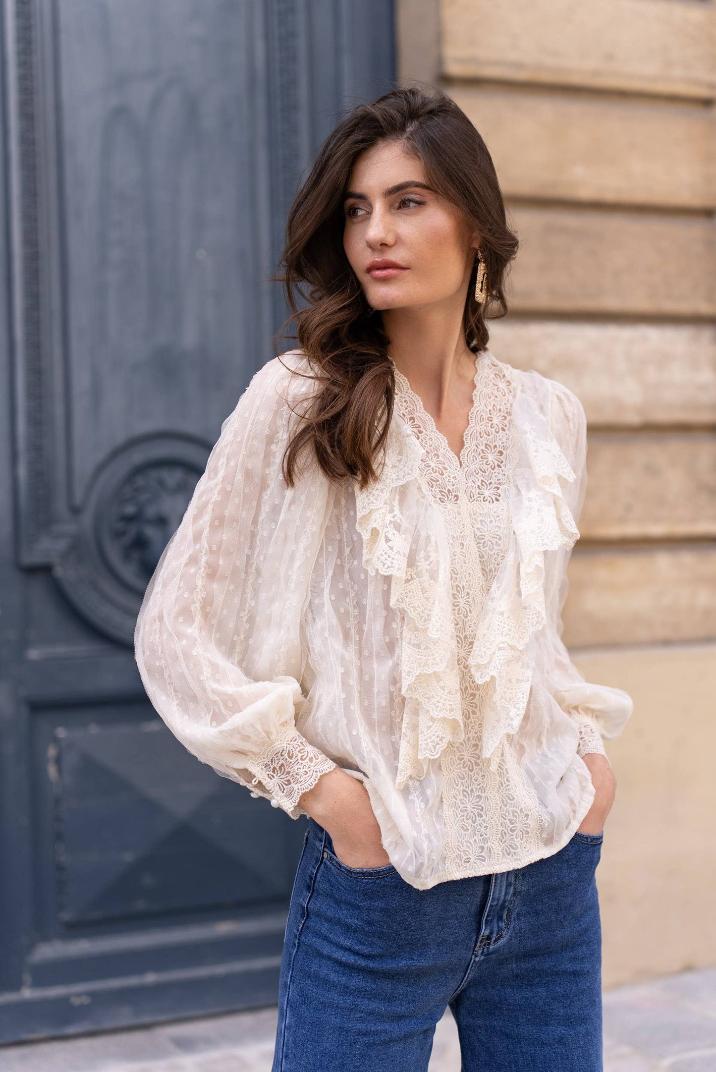 Choklate Paris - Frilly Neck Lace Top