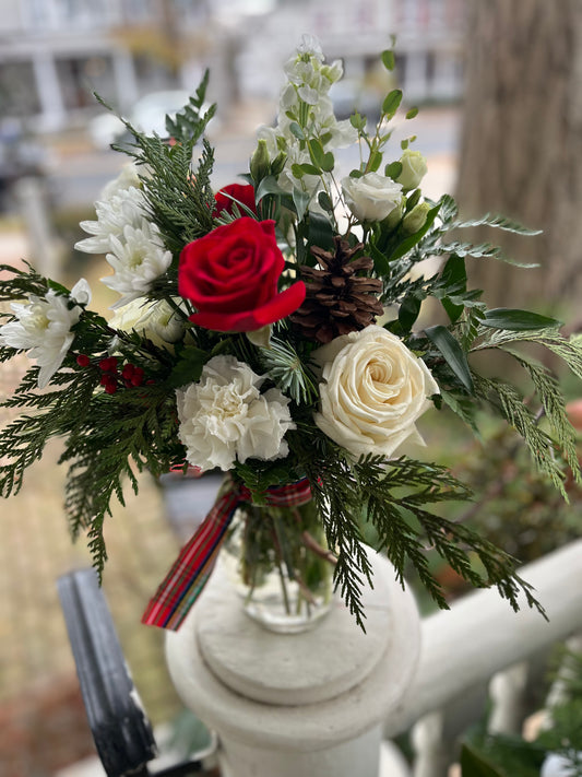 Holiday Classic Arrangement