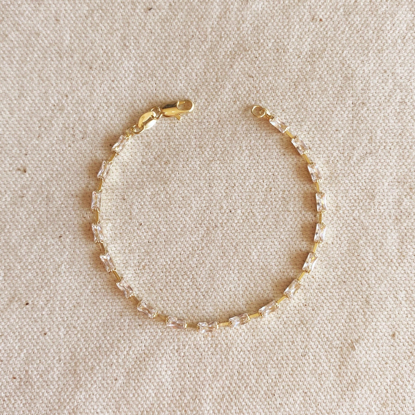 GoldFi - 18k Gold Filled Sideway Baguette Tennis Bracelet