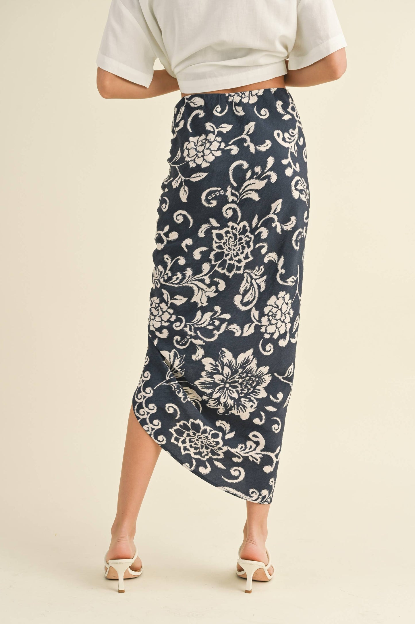 MIOU MUSE - Printed Ruched Skirt - Ink Blue