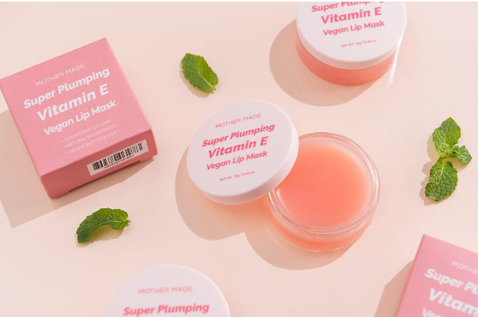 Best Beauty Group - MOTHER MADE Super Plumping Vitamin E Vegan Lip Mask Balm