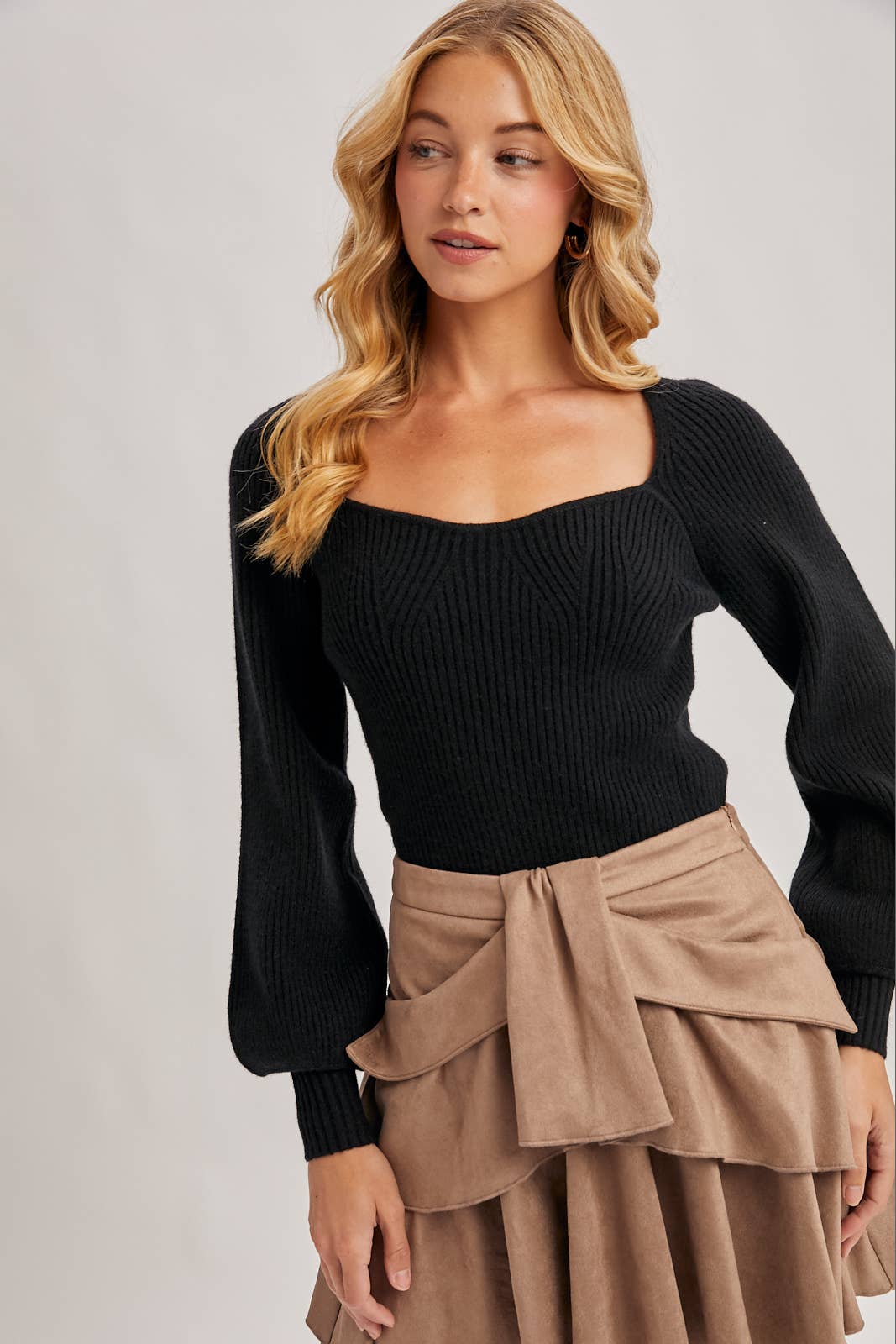 Bluivy - SWEETHEART NECK BISHOP SLEEVES SWEATER - HOLIDAY
