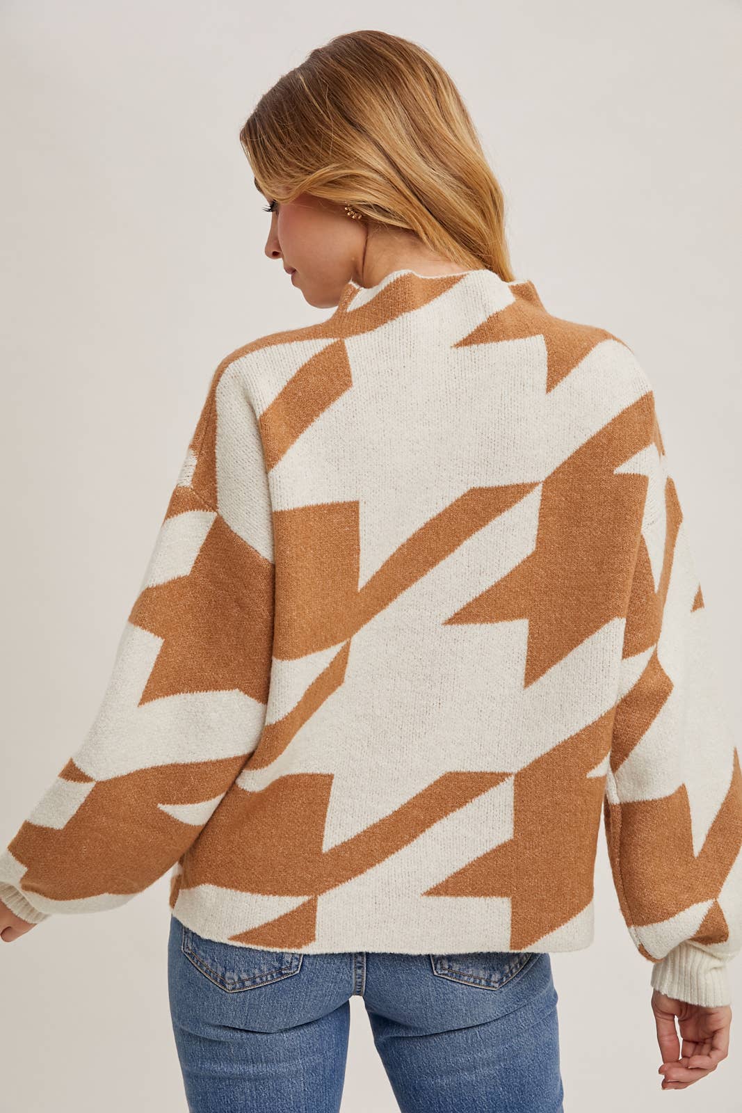 Bluivy - HOUNDSTOOTH MOCK NECK LOOSE FIT KNIT SWEATER