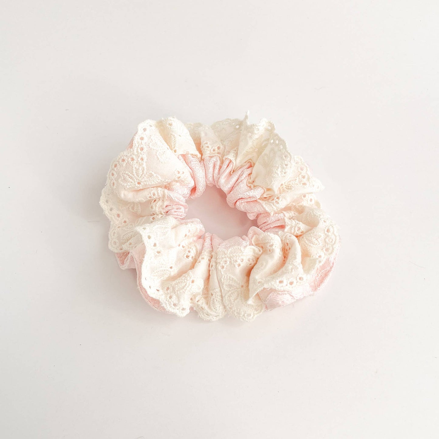 Adorro - Eyelet Embossed Mega Scrunchies