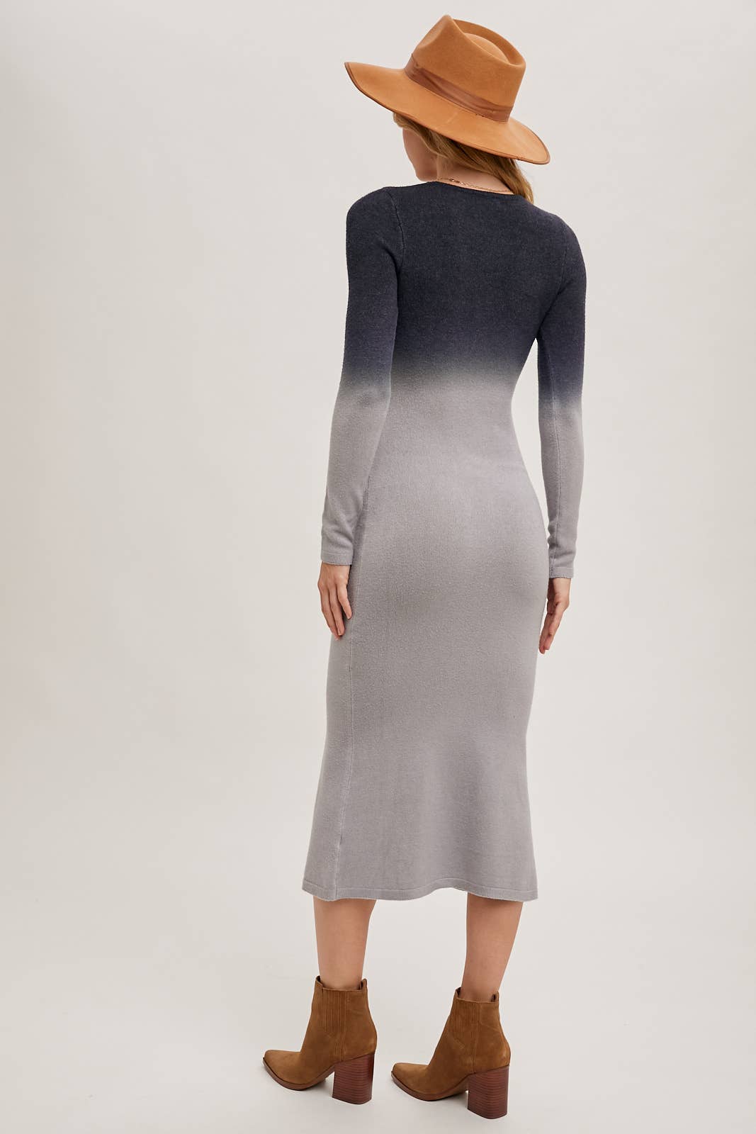 Bluivy - Ombre Bodycon Knit Midi Dress