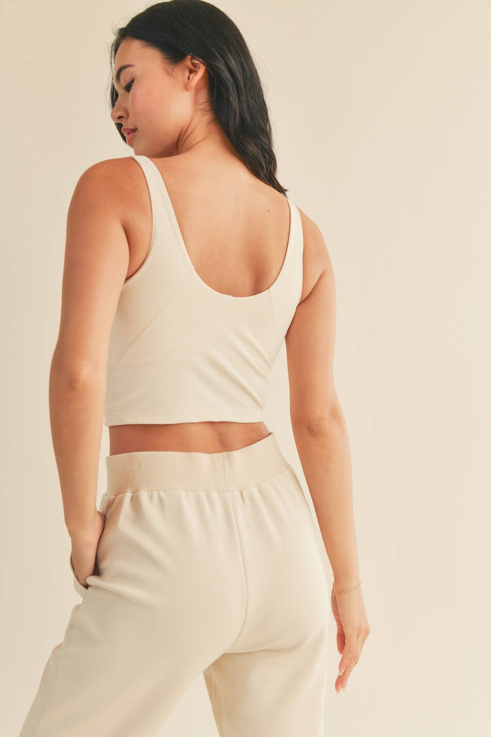 KIMBERLY C - Cream Aligned Performance Cropped Tank Top - Cream