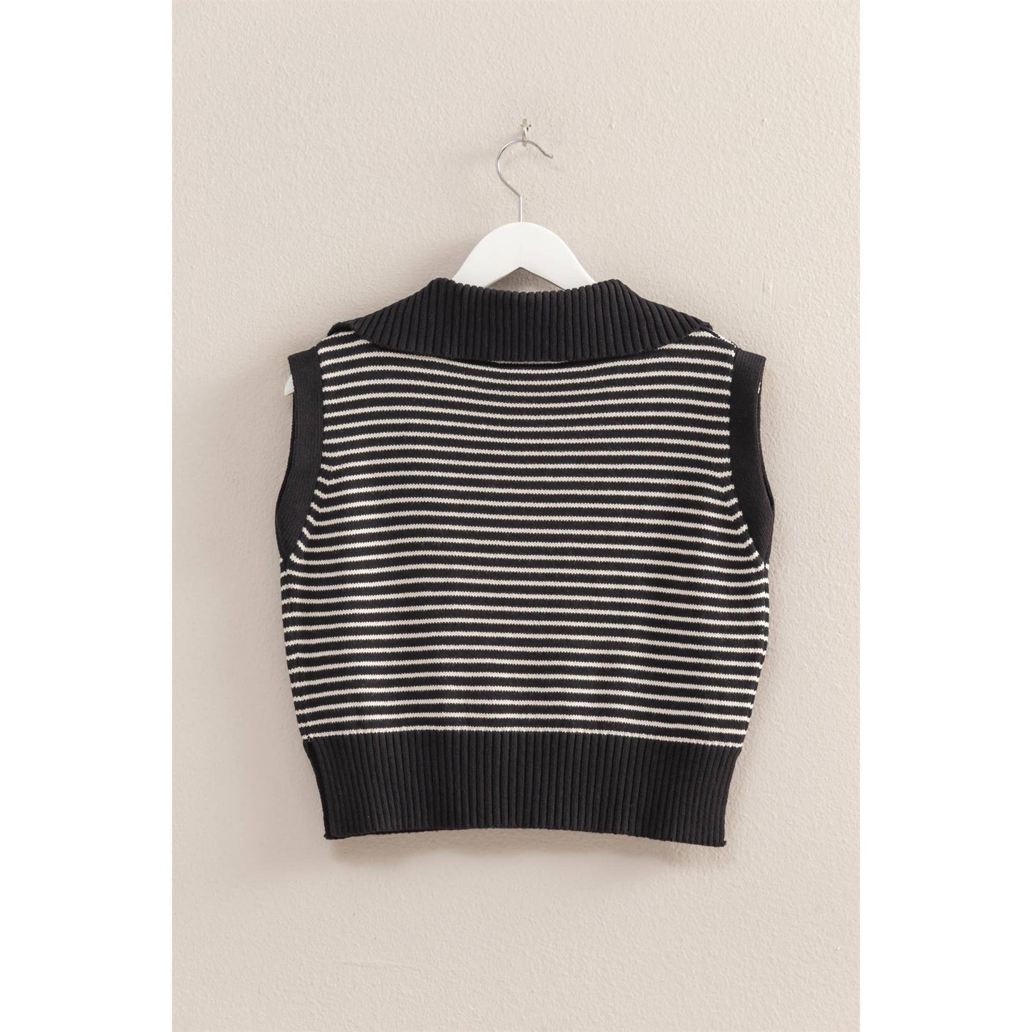 HYFVE - HF25E092-Striped Knit Collared Sleeveless Top