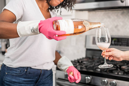 Wine Wash Co. - Reusable Cleaning Gloves - Pink