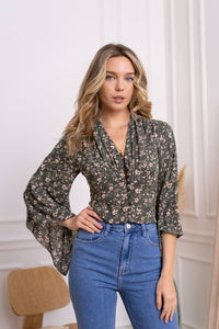 Choklate Paris - V-Neck Blouse with Flared Sleeves
