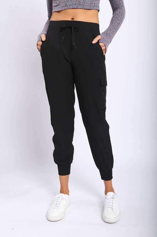 Mono B - High-Waisted Capri Active Joggers with Pockets