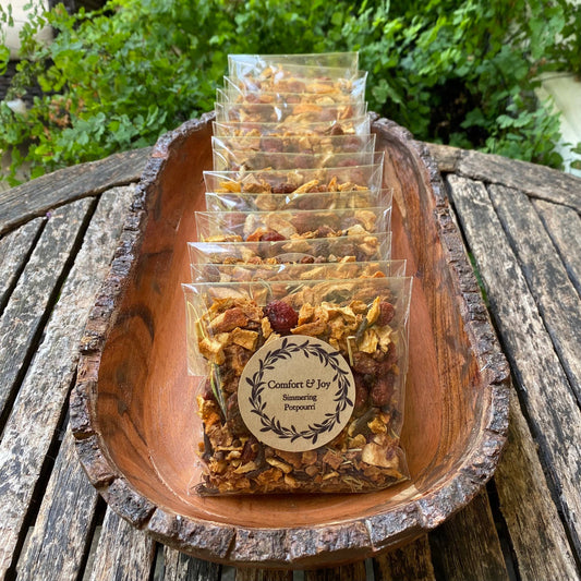 Three Roots Boutique - Comfort & Joy Simmering Potpourri